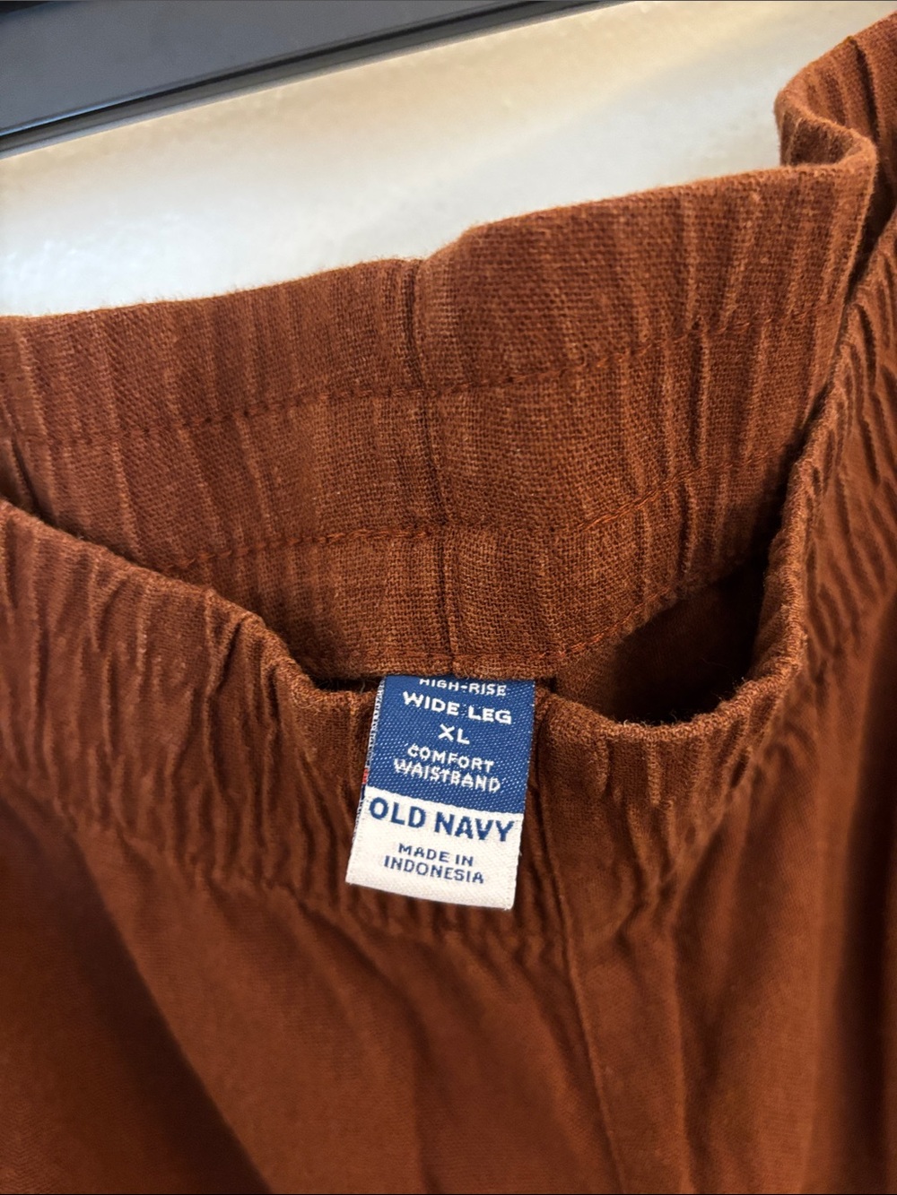 Old Navy Wide-Leg linen Pants in Rust Brown - Picture 2 of 11